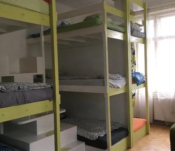 Chichilli Hostel