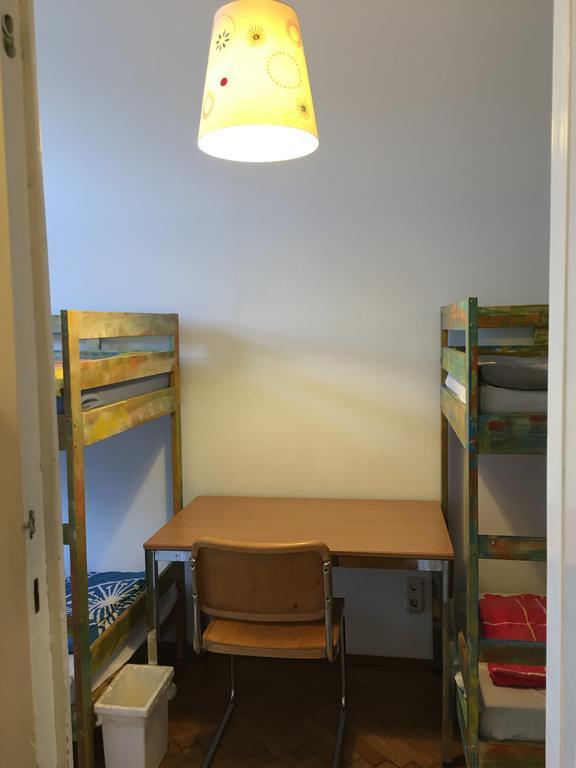 Chichilli Hostel *
