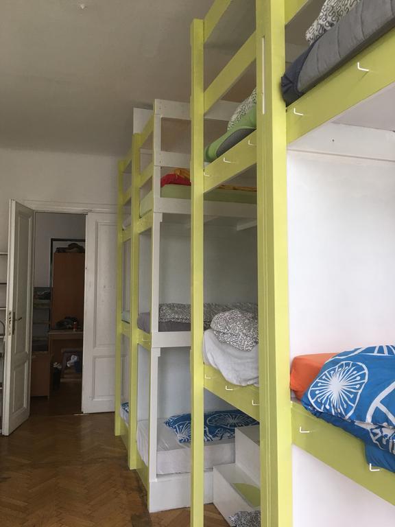 Chichilli Hostel Wien